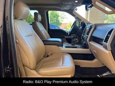 Used 2018 Ford F150 Lariat w/ Equipment Group 502A Luxury AWD/4WD image 10