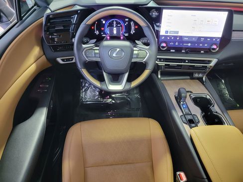 Certified 2024 Lexus RX 350 Premium Plus image 12