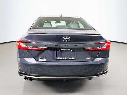 Used 2025 Toyota Camry SE FWD image 6