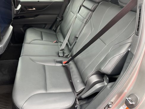 Used 2024 Lexus LX 600 4WD w/ Appearance Package image 22