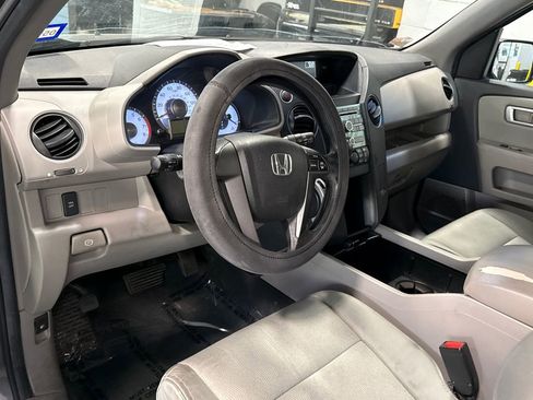 Used 2011 Honda Pilot LX image 6