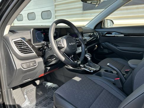 New 2026 Kia Seltos S image 10