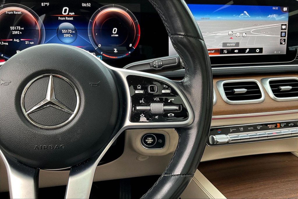 Used 2022 Mercedes-Benz GLE 350 4MATIC w/ Premium Package image 12