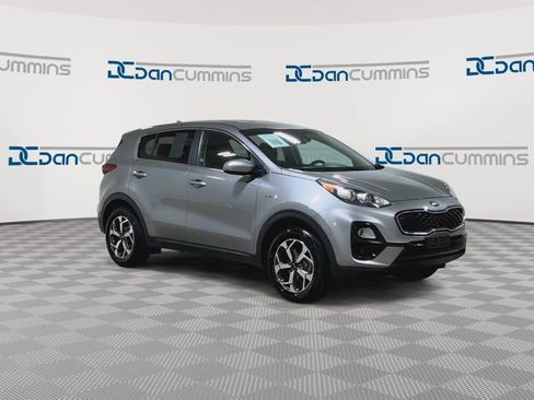 Used 2021 Kia Sportage LX AWD/4WD image 2