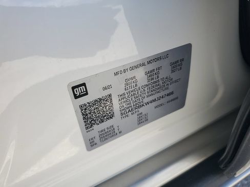 Used 2021 Buick Enclave Essence w/ Sound and Sites Package FWD image 25