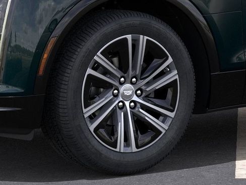 New 2026 Cadillac Lyriq Premium Luxury w/ LPO, Floor Liner Package AWD/4WD image 9