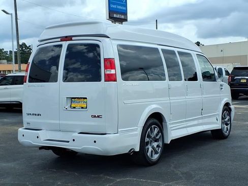 Used 2026 GMC Savana 2500 w/ Driver Convenience Package RWD image 5