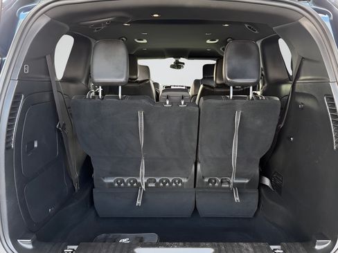 Used 2022 Chrysler Pacifica Touring-L w/ S Appearance Package FWD image 22