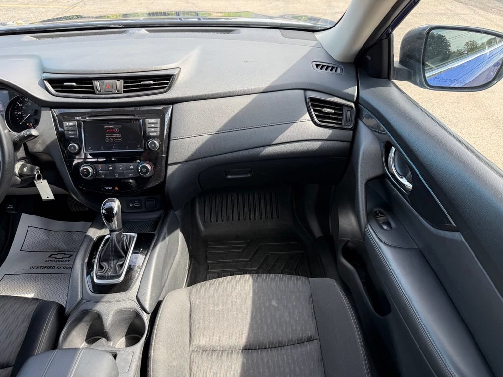 Used 2018 Nissan Rogue S FWD image 38