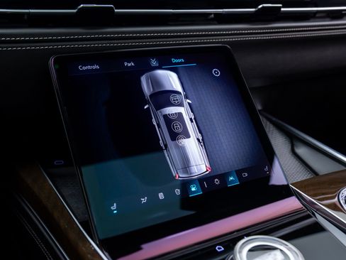 New 2026 Cadillac Escalade Platinum Sport w/ LPO, ONYX Package image 29