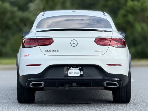 Used 2020 Mercedes-Benz GLC 300 4MATIC Coupe image 6