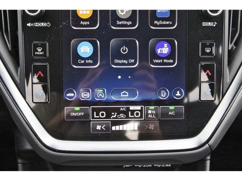 Used 2024 Subaru Crosstrek 2.5i Limited w/ Crosstrek Mirror Package image 29