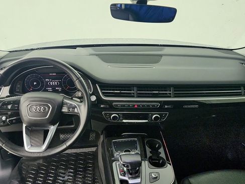 Used 2019 Audi Q7 3.0T Prestige w/ Prestige Package AWD/4WD image 22