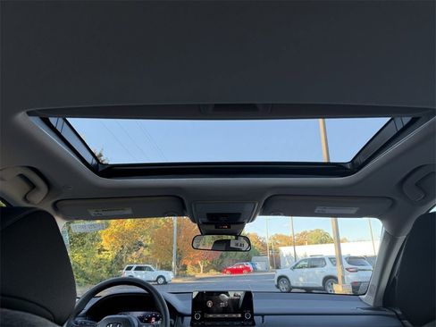 New 2025 Honda Accord SE image 22