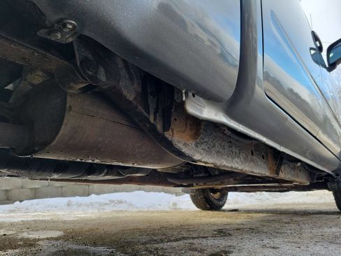 Used 2016 Nissan Frontier SV w/ SV Value Truck Package image 11