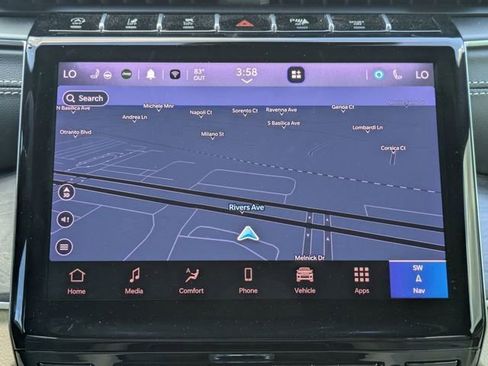 Used 2025 Jeep Grand Cherokee L Limited w/ Black Appearance Package RWD image 21