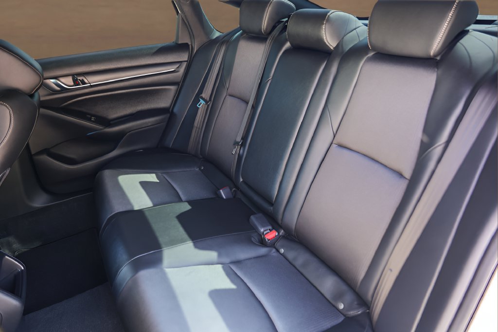 Used 2019 Honda Accord Sport image 25