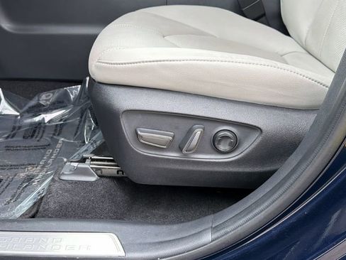 Used 2024 Toyota Grand Highlander Platinum image 18