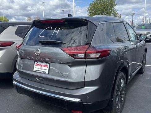 New 2026 Nissan Rogue Platinum w/ Platinum Premium Package AWD/4WD image 3
