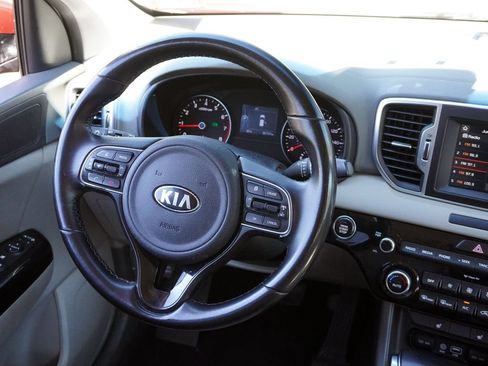Used 2018 Kia Sportage EX AWD/4WD image 23