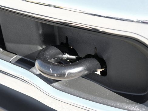 Used 2024 Ford F350 XLT image 45