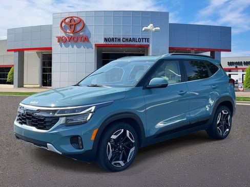 Used 2024 Kia Seltos SX w/ SX Sunroof Package AWD/4WD image 5