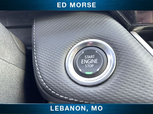 Certified 2025 Chevrolet Equinox LT FWD image 16