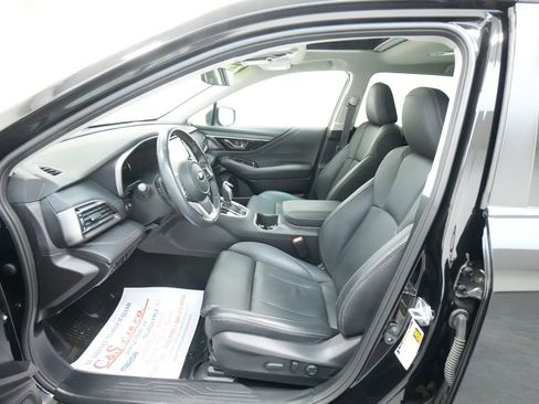 Used 2023 Subaru Outback Limited image 16