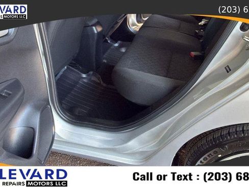 Used 2015 Honda Fit LX image 27