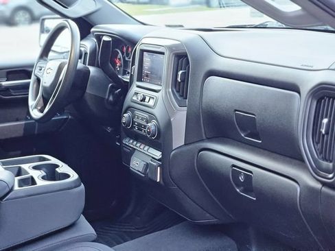 Used 2025 Chevrolet Silverado 1500 Custom AWD/4WD image 13