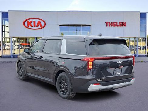 New 2026 Kia Carnival image 3