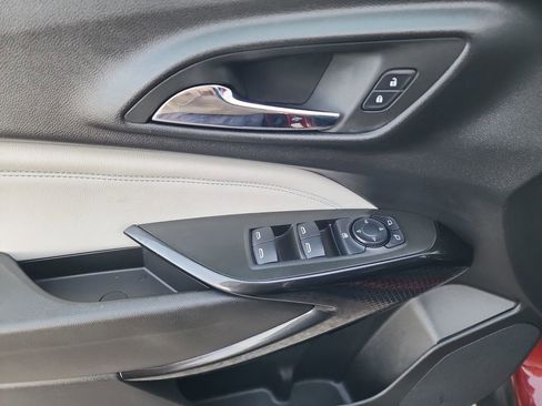 Used 2024 Chevrolet Trax LT w/ Driver Confidence Package image 13