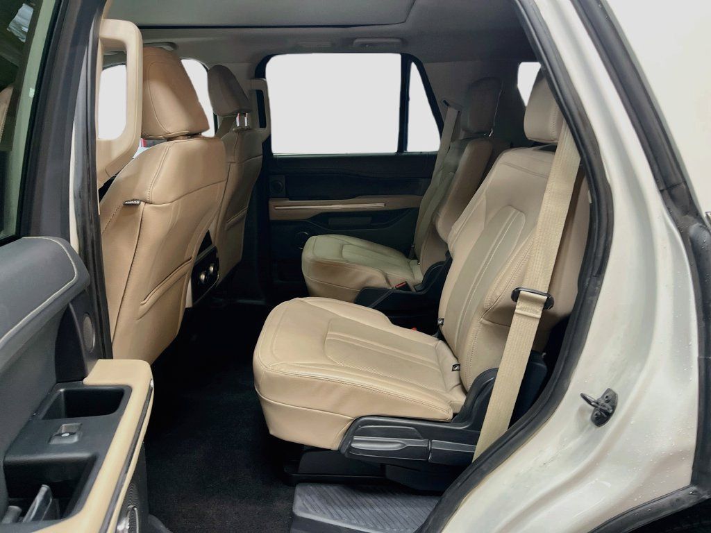 Used 2023 Ford Expedition Limited AWD/4WD image 26