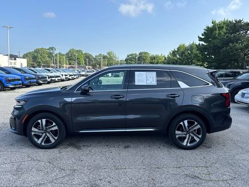 Certified 2023 Kia Sorento EX AWD/4WD image 2