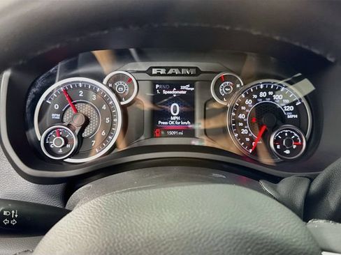 Used 2026 RAM 2500 Big Horn AWD/4WD image 12