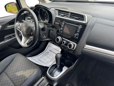 Used 2016 Honda Fit LX image 4