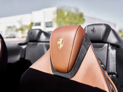 Used 2024 Ferrari Roma Spider RWD image 49