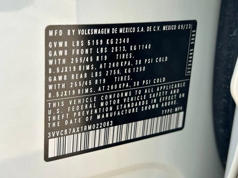 Certified 2024 Volkswagen Tiguan SE R-Line FWD image 54