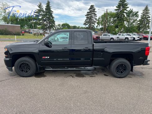 Certified 2018 Chevrolet Silverado 1500 LT w/ Rally 2 Edition AWD/4WD image 2