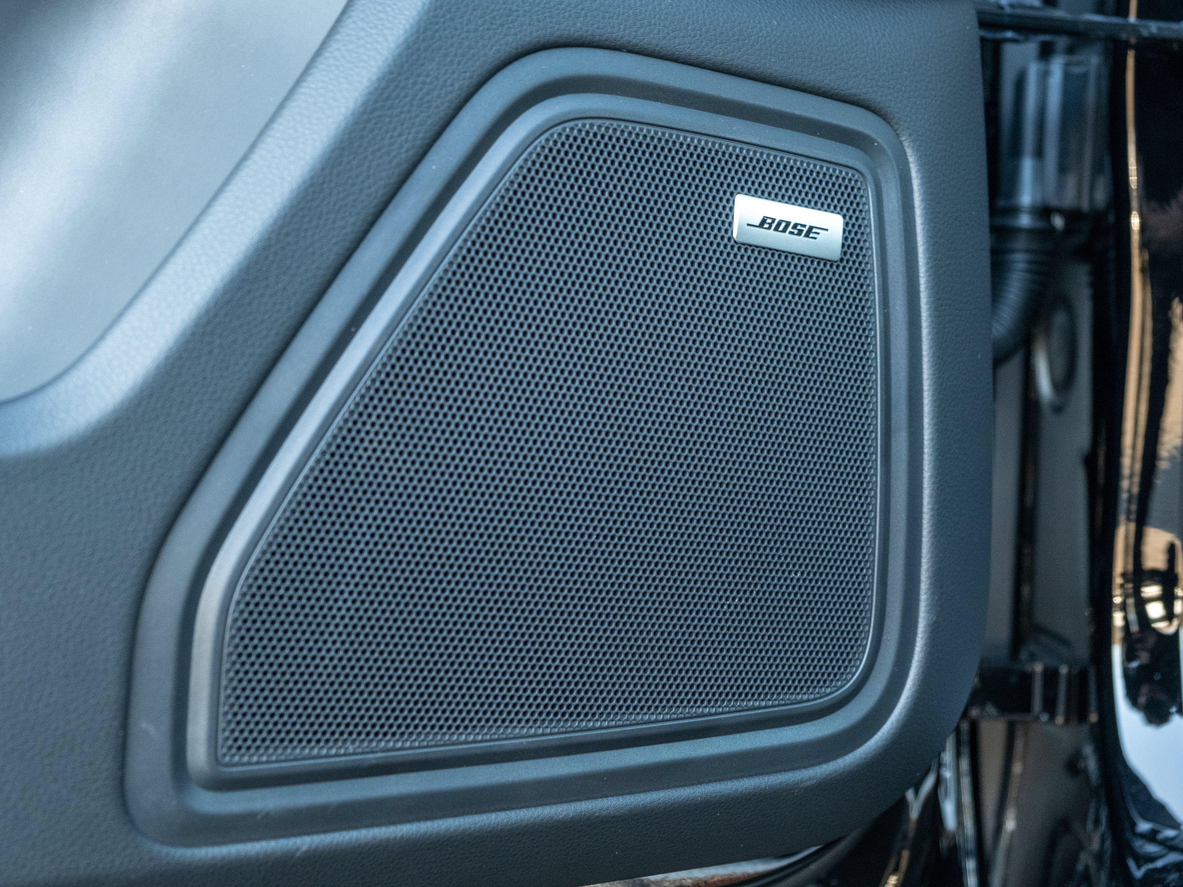 Certified 2026 Porsche Macan AWD/4WD image 40
