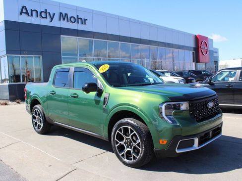 Used 2025 Ford Maverick Lariat image 1