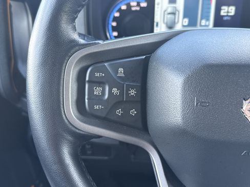 Used 2024 Ford Bronco Badlands AWD/4WD image 19
