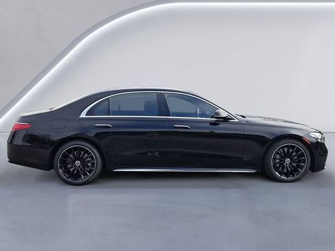 New 2026 Mercedes-Benz S 580 4MATIC Sedan image 3
