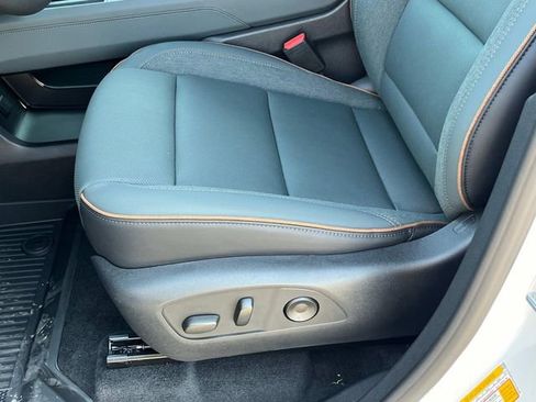 New 2026 GMC Acadia AT4 w/ Super Cruise Package AWD/4WD image 27