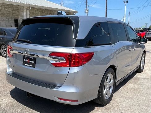 Used 2018 Honda Odyssey EX-L image 4