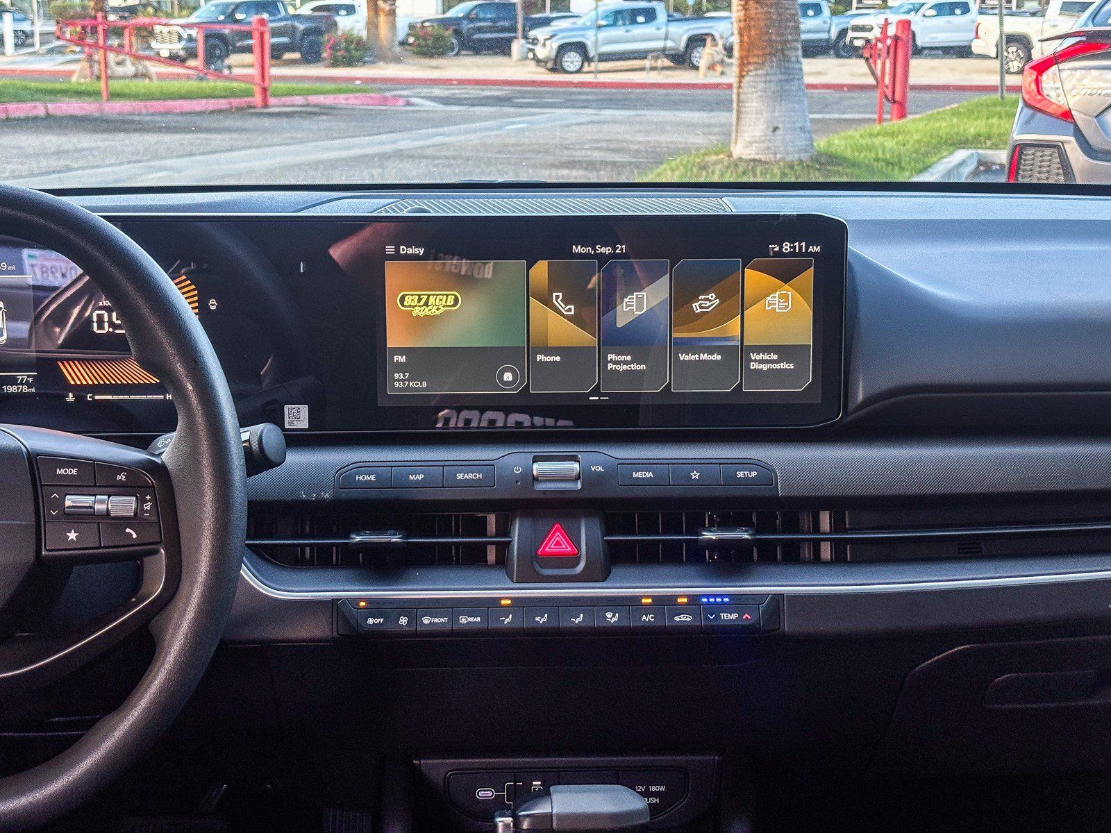 Used 2025 Kia K4 FWD image 16