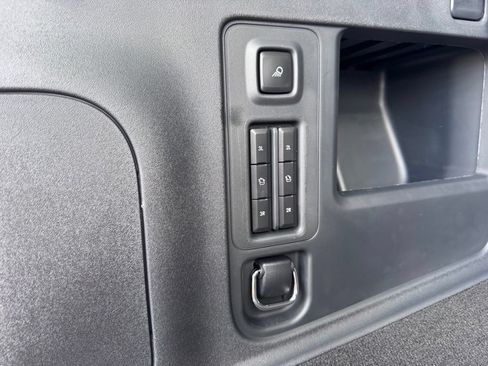 New 2027 Lincoln Navigator Premiere AWD/4WD image 18