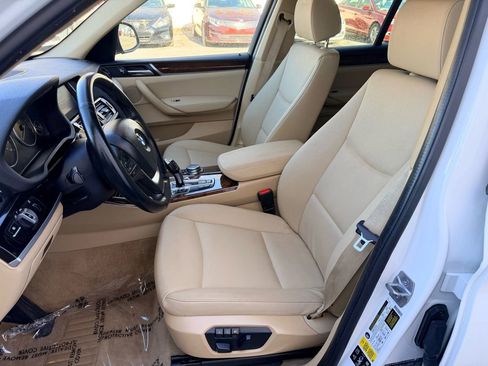 Used 2016 BMW X3 xDrive28i image 11