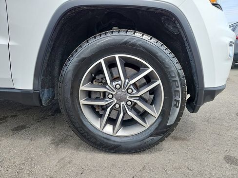 Certified 2021 Jeep Grand Cherokee Limited AWD/4WD image 9