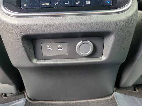 New 2026 Nissan Armada SL image 13